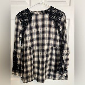 Zara blouse with lace details